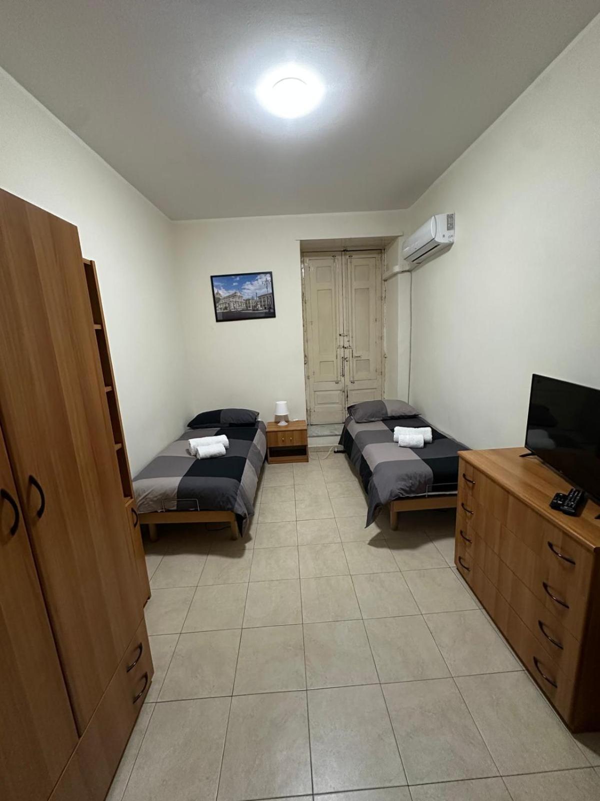 מלון קטאניה Agata House מראה חיצוני תמונה
