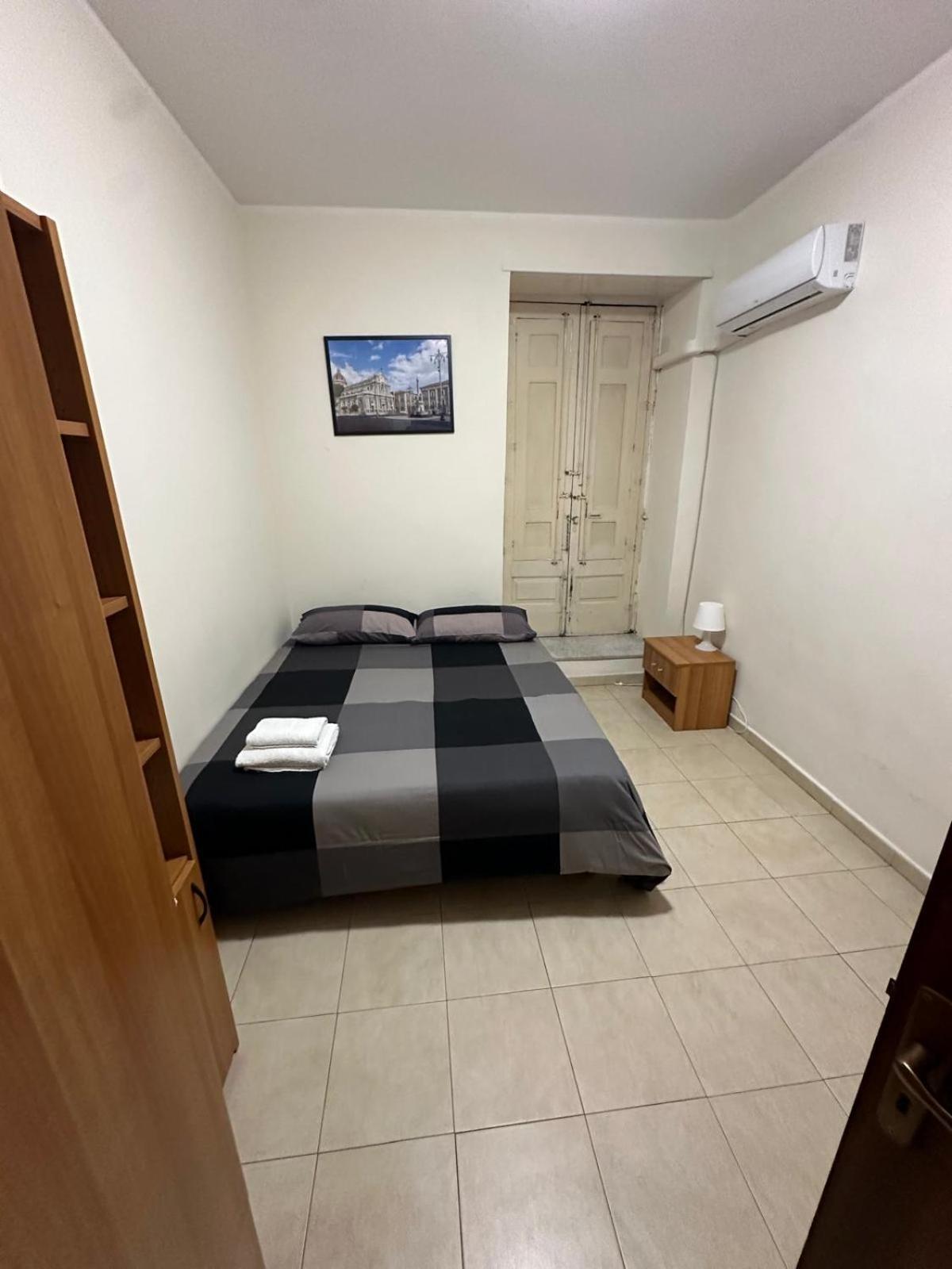 מלון קטאניה Agata House מראה חיצוני תמונה